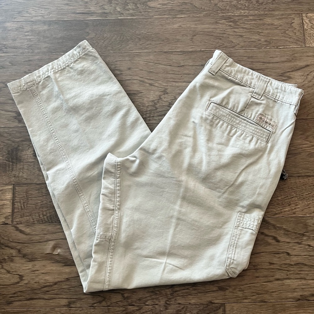 Columbia Khaki Utility Pants